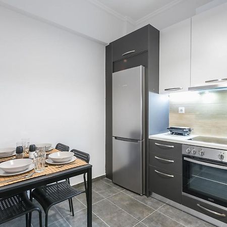 K&D Apartment In City Center เอเธนส์ ภายนอก รูปภาพ