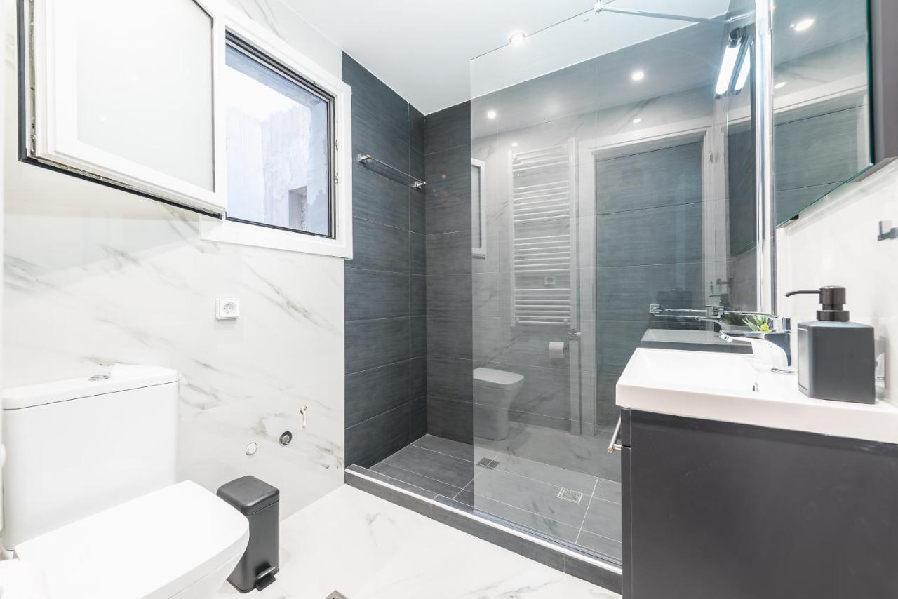 K&D Apartment In City Center เอเธนส์ ภายนอก รูปภาพ