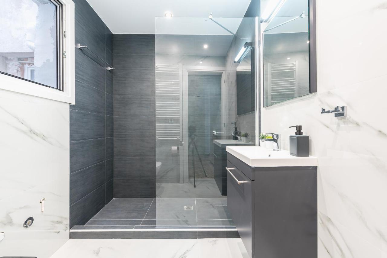 K&D Apartment In City Center เอเธนส์ ภายนอก รูปภาพ